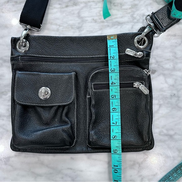 Roots Vintage Village Crossbody Bag Like New Black Pebble Leather - Picture 12 of 13